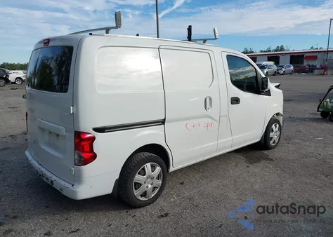 2015 Nissan Nv200 Sv from USA, damaged, VIN 3N6CM0KN8FK694915